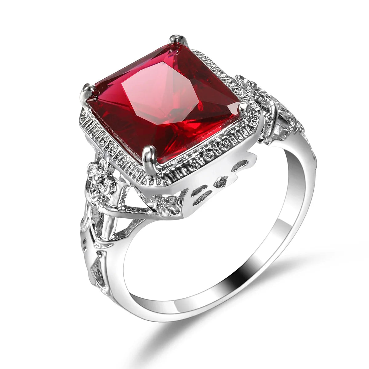 Anello nuziale da donna intagliato a fiori cavi